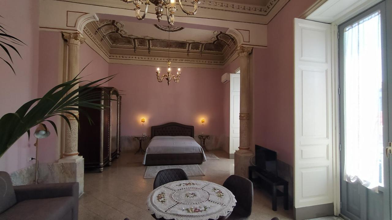 Palazzo Arcidiacono - Luxury Holidays 카타니아 외부 사진
