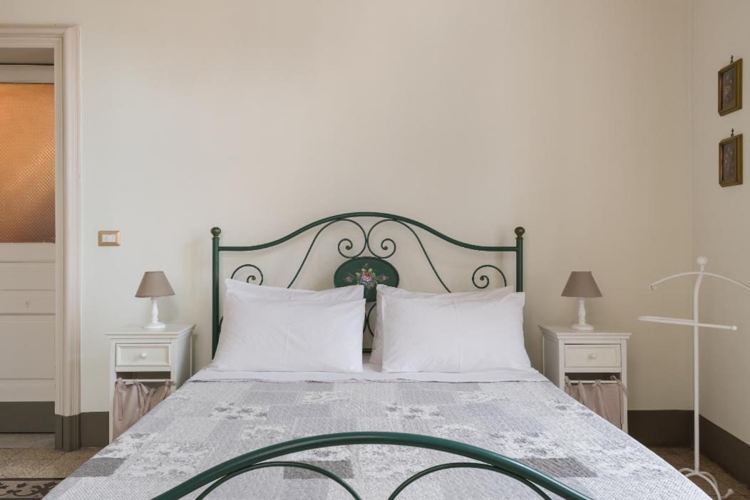 Palazzo Arcidiacono - Luxury Holidays 카타니아 외부 사진